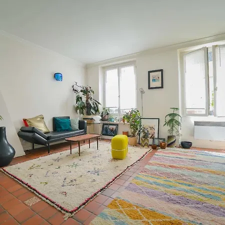 Beautiful Flat Close To Chatelet * פריז
